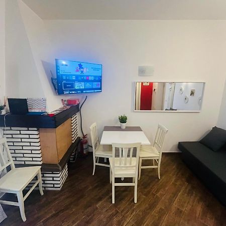 Casetta Teresa - Nice Apartment เตรวินญาโน โรมาโน ภายนอก รูปภาพ